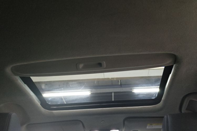 Used Honda Crider 2022 1.5L Rui Luxury Edition Headliner