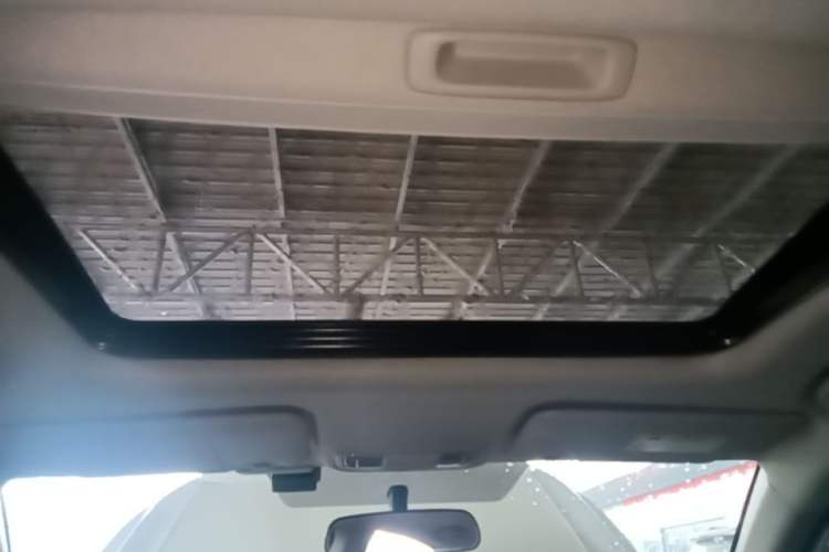 Used Honda Crider 2022 180Turbo CVT Luxury Edition Headliner