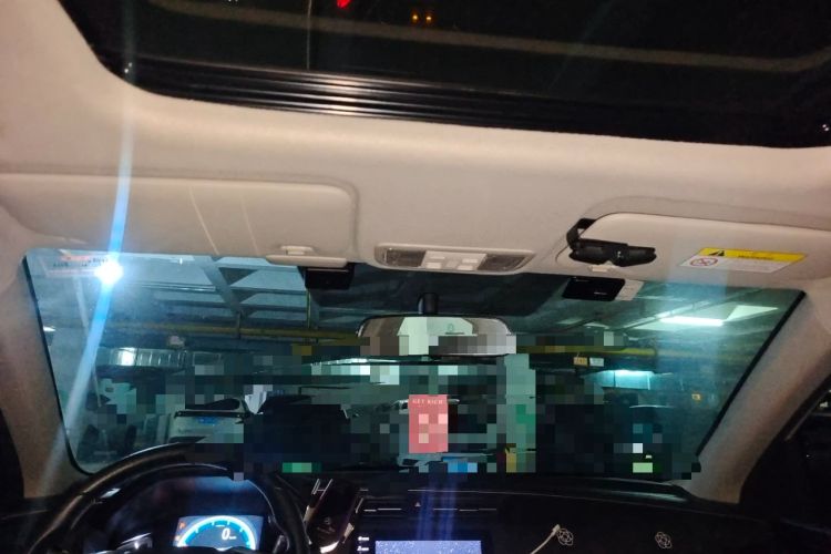 Used Honda Crider 2022 180Turbo CVT Luxury Edition Headliner