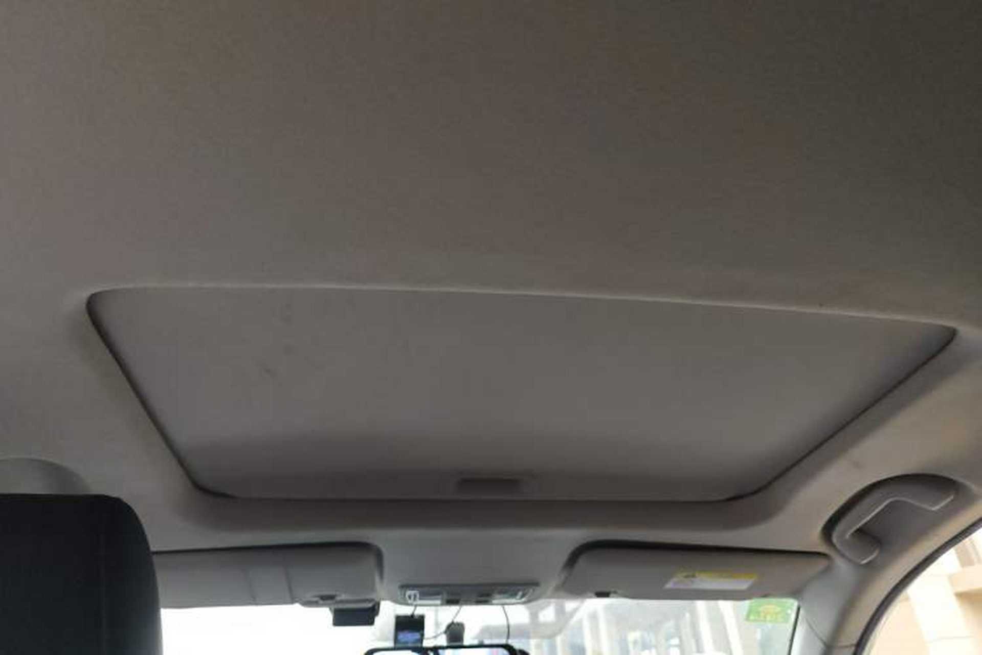 Used Honda Crider 2022 180Turbo CVT Luxury Edition Headliner