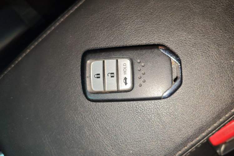 Used Honda Crider 2022 180Turbo CVT Luxury Edition Interior 1