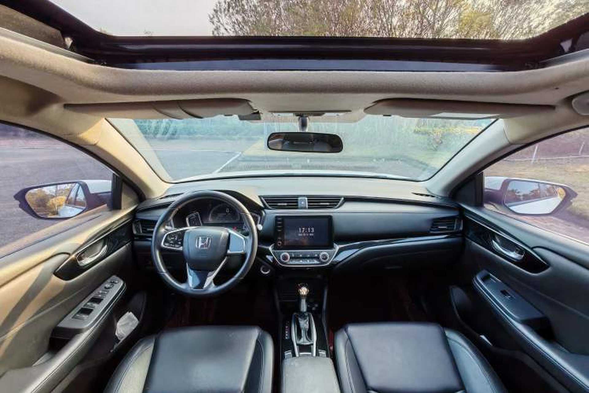 Used Honda Crider 2022 180Turbo CVT Luxury Edition Interior 1