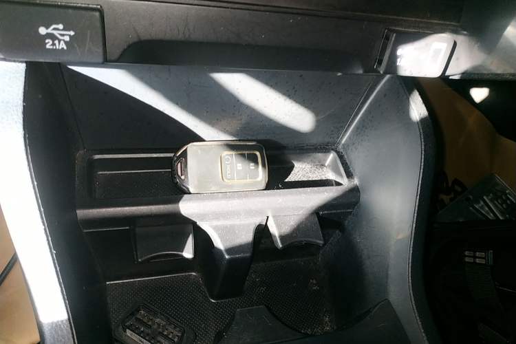 Used Honda Crider 2022 180Turbo CVT Luxury Edition Interior 1