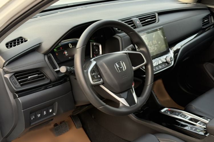 Used Honda Crider 2022 1.5L Rui Luxury Edition Interior 2