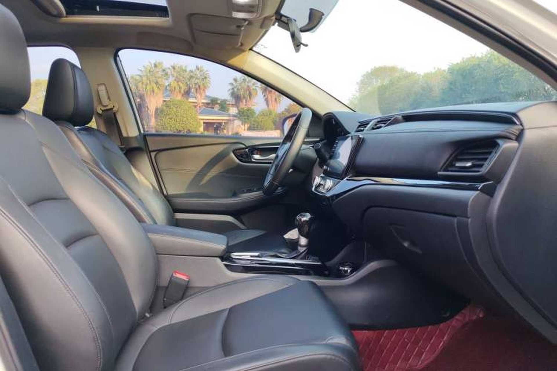Used Honda Crider 2022 180Turbo CVT Luxury Edition Interior 2