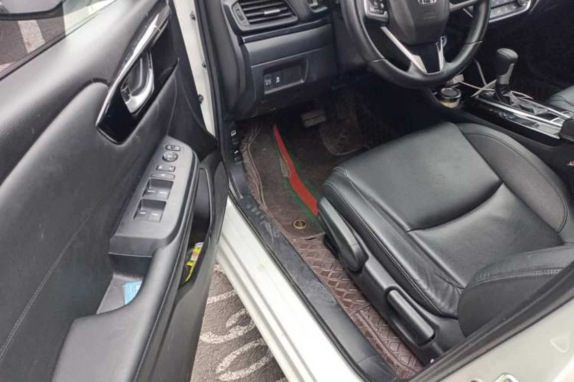 Used Honda Crider 2022 180Turbo CVT Luxury Edition Interior 3