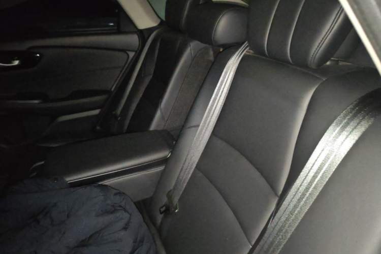 Used Honda Crider 2022 180Turbo CVT Luxury Edition Interior 4