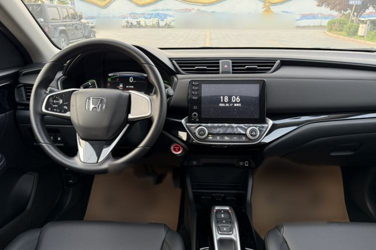 Used Honda Crider 2022 1.5L Rui Luxury Edition Interior 9