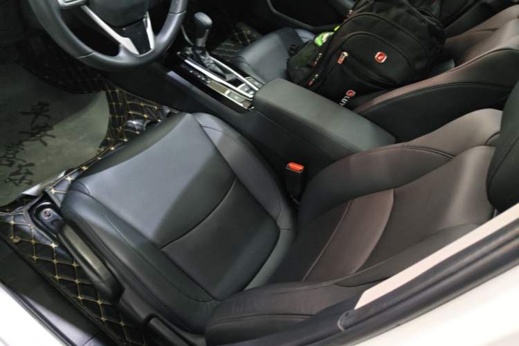 Used Honda Crider 2022 180Turbo CVT Luxury Edition Left Front Seat