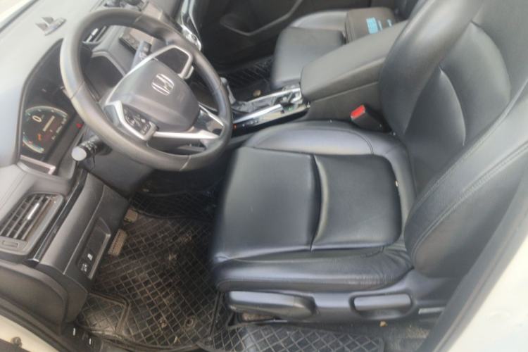 Used Honda Crider 2022 180Turbo CVT Luxury Edition Left Front Seat