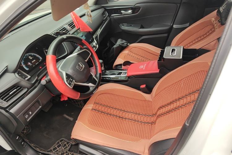 Used Honda Crider 2022 180Turbo CVT Luxury Edition Left Front Seat