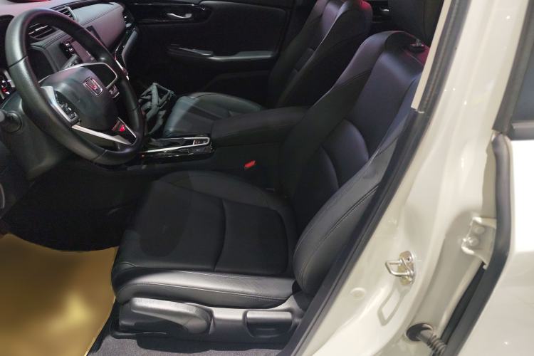 Used Honda Crider 2022 180Turbo CVT Luxury Edition Left Front Seat