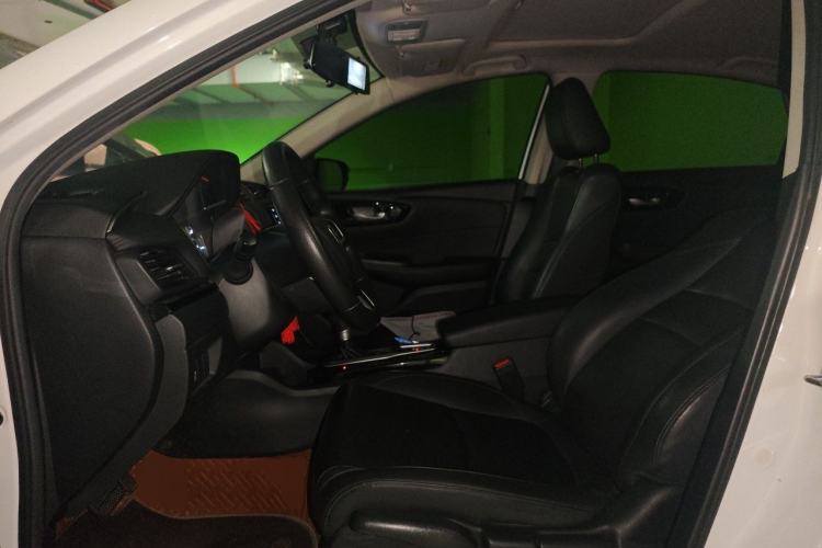 Used Honda Crider 2022 180Turbo CVT Luxury Edition Left Front Seat
