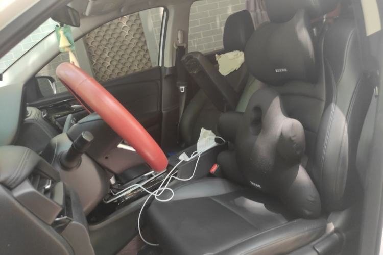 Used Honda Crider 2022 180Turbo CVT Luxury Edition Left Front Seat