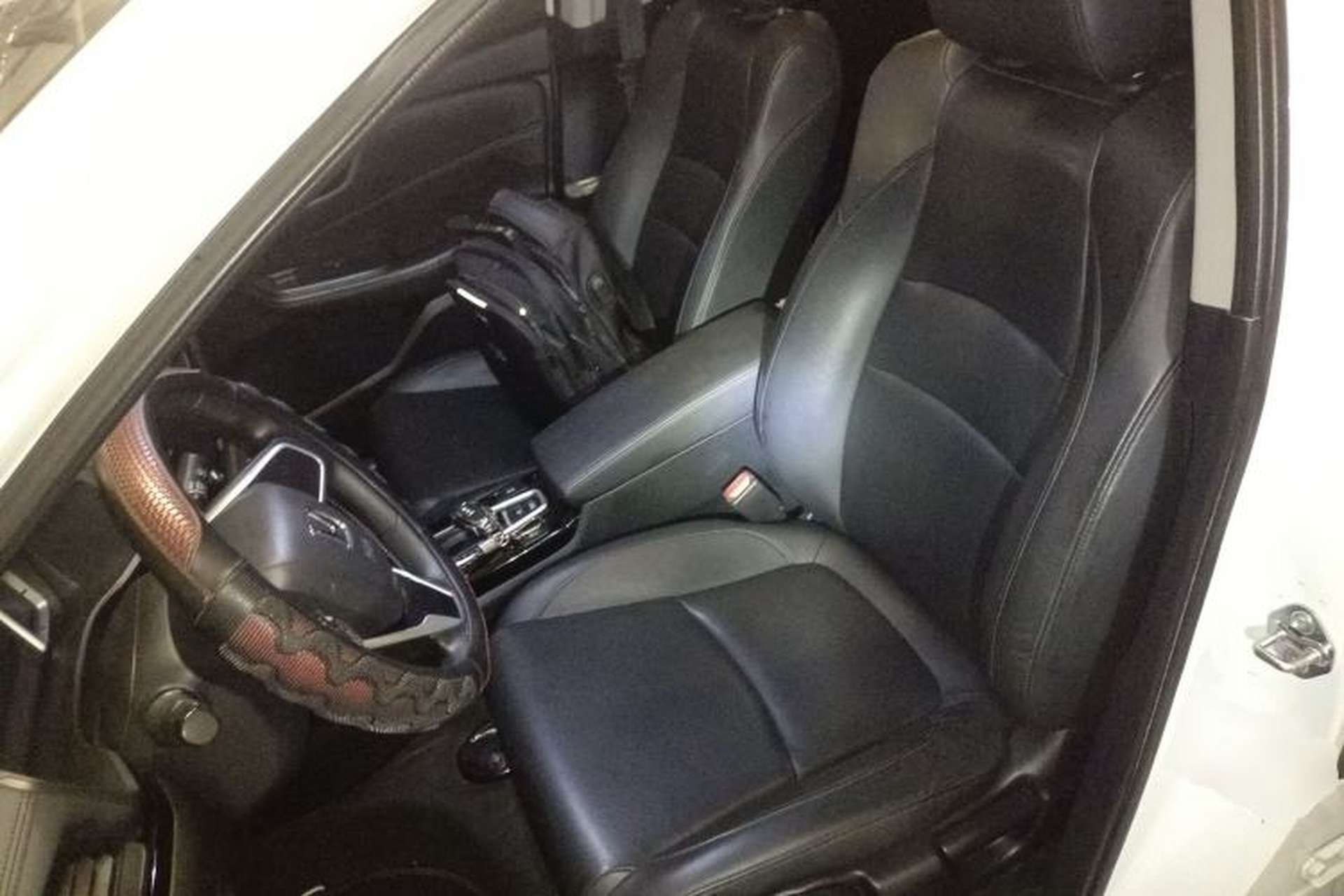 Used Honda Crider 2022 180Turbo CVT Luxury Edition Left Front Seat
