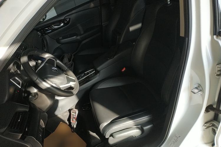 Used Honda Crider 2022 180Turbo CVT Luxury Edition Left Front Seat