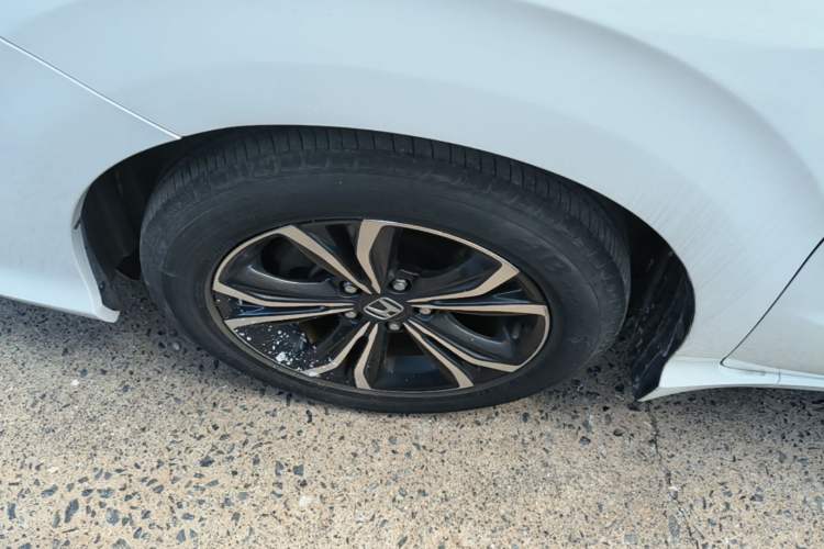 Used Honda Crider 2022 180Turbo CVT Luxury Edition Left Front Wheel Hub