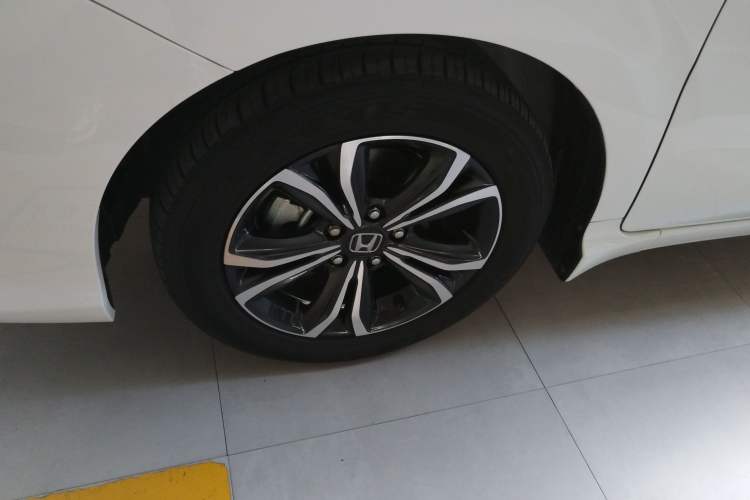 Used Honda Crider 2022 1.5L Rui Luxury Edition Left Front Wheel Hub