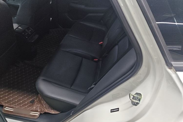 Used Honda Crider 2022 180Turbo CVT Luxury Edition Left Rear Seat