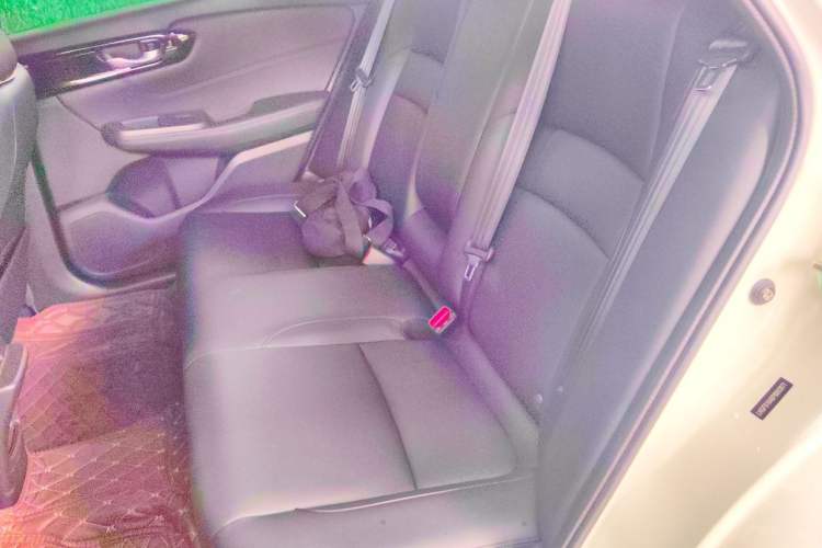 Used Honda Crider 2022 180Turbo CVT Luxury Edition Left Rear Seat