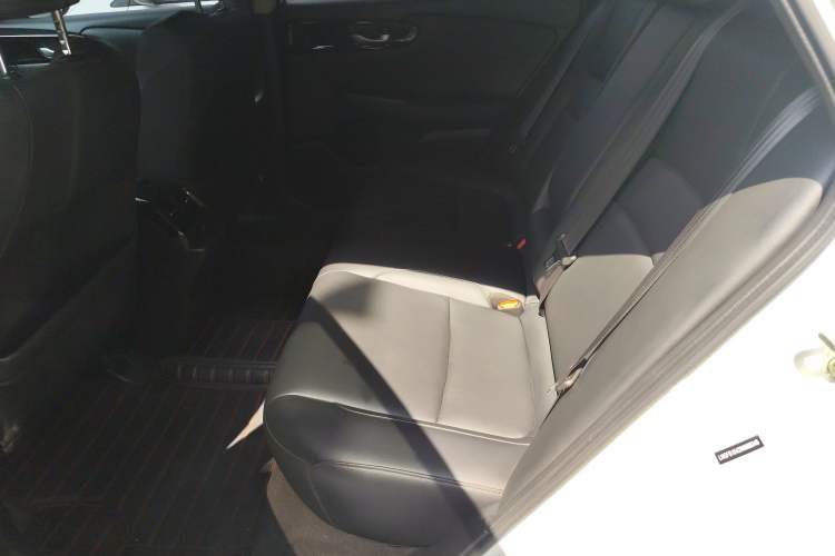 Used Honda Crider 2022 180Turbo CVT Luxury Edition Left Rear Seat