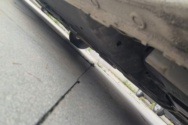 Used Honda Crider 2022 180Turbo CVT Luxury Edition Left Side Sill