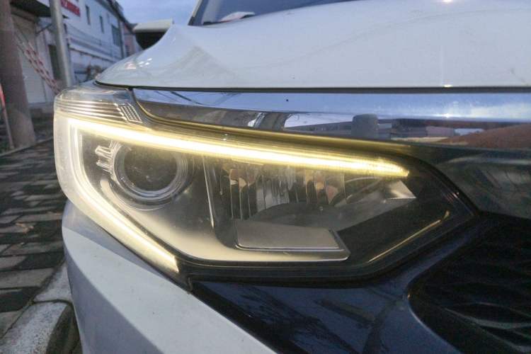Used Honda Crider 2022 180 Turbo CVT Comfort Version Right Front Headlight