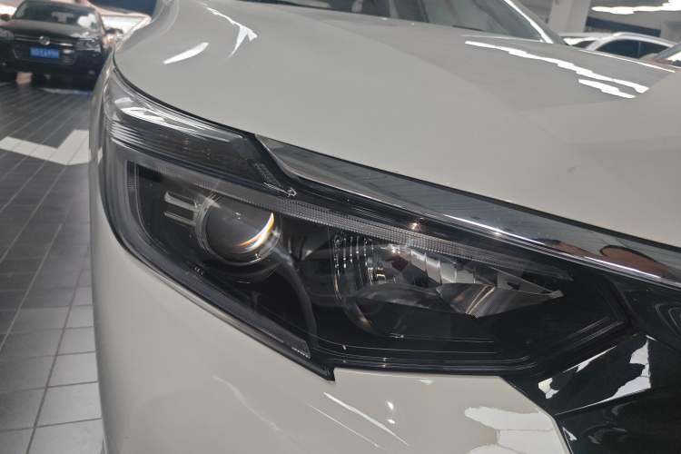 Used Honda Crider 2022 180Turbo CVT Luxury Edition Right Front Headlight