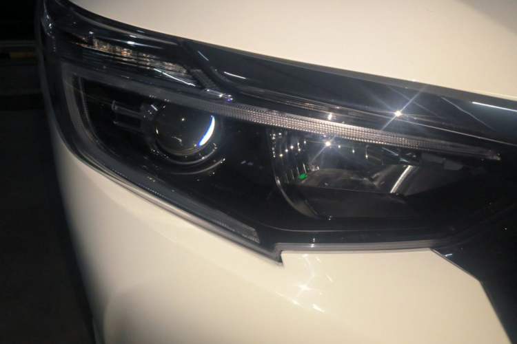Used Honda Crider 2022 180Turbo CVT Luxury Edition Right Front Headlight