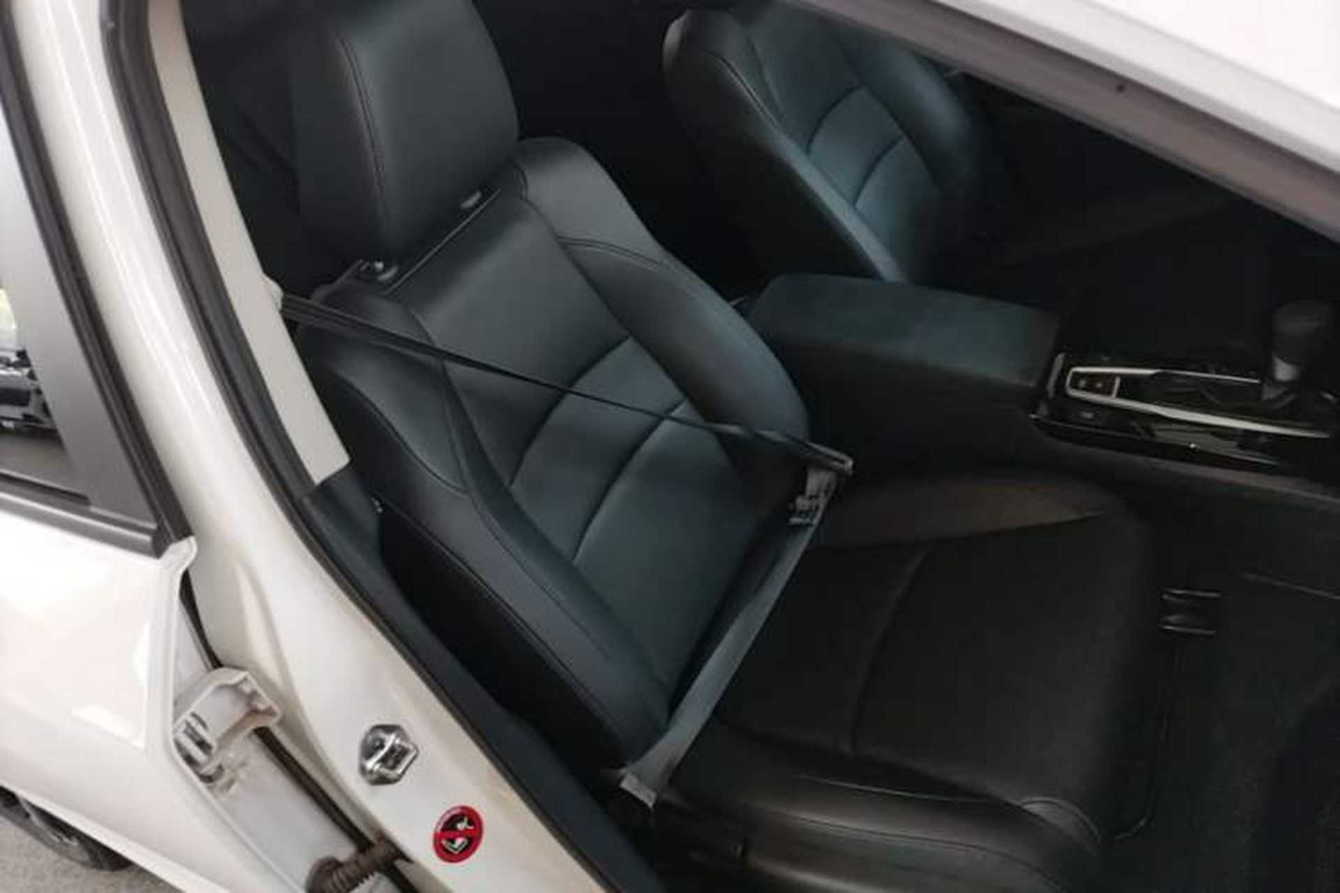 Used Honda Crider 2022 180Turbo CVT Luxury Edition Right Front Seat