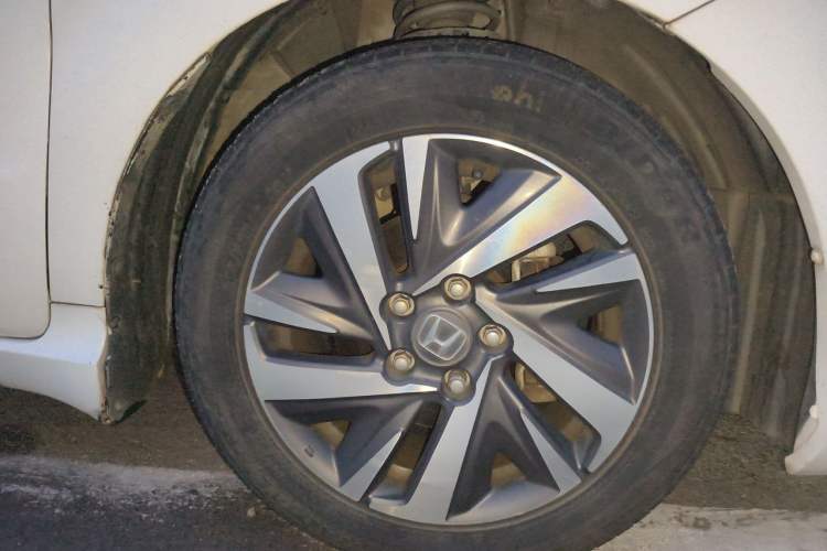 Used Honda Crider 2022 180 Turbo CVT Comfort Version Right Front Wheel Hub
