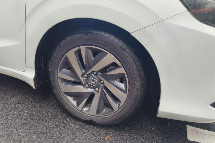 Used Honda Crider 2022 180 Turbo CVT Comfort Version Right Front Wheel Hub