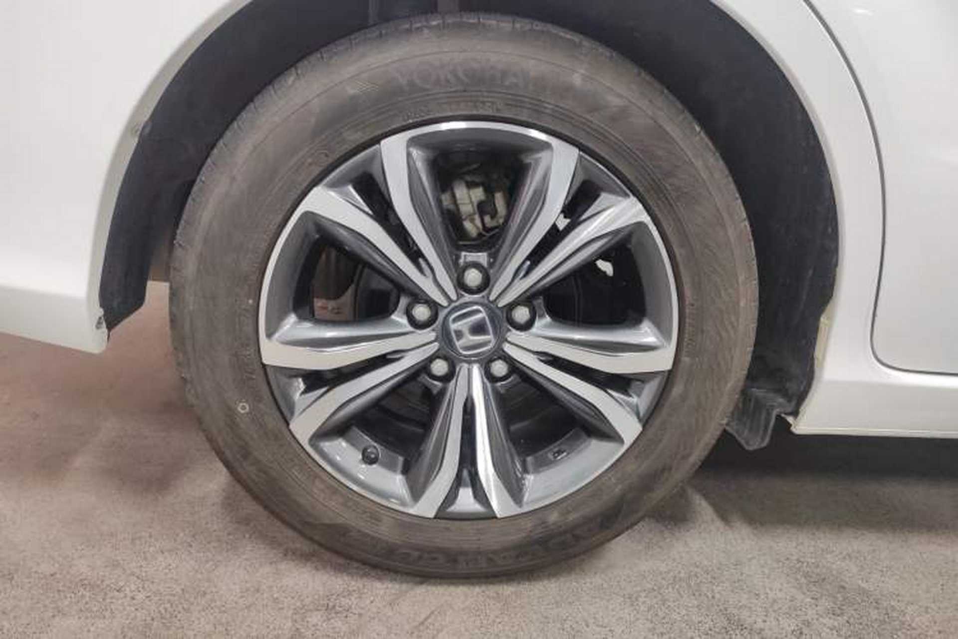 Used Honda Crider 2022 180Turbo CVT Luxury Edition Right Rear Wheel Hub