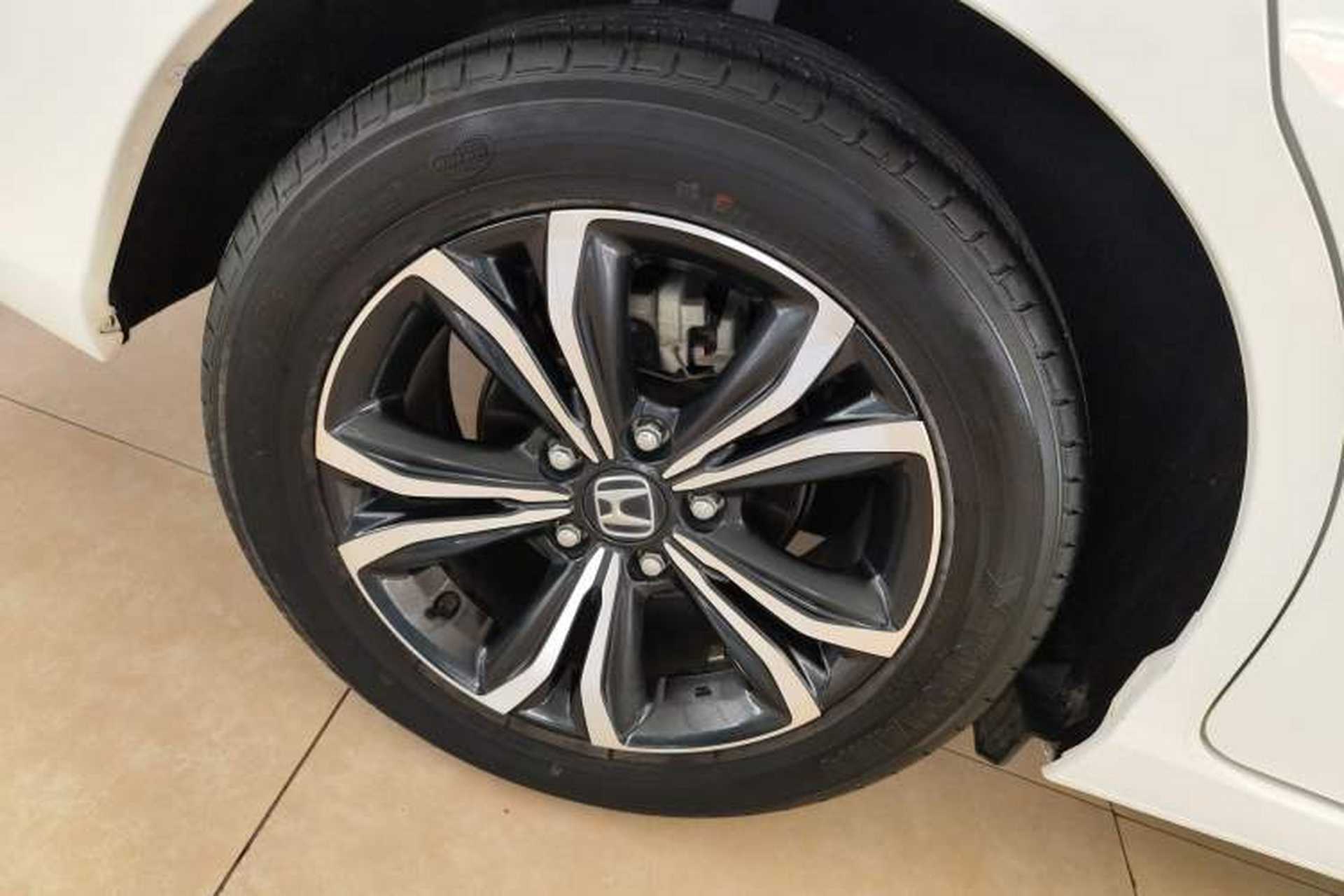 Used Honda Crider 2022 180 Turbo CVT Comfort Version Right Rear Wheel Hub