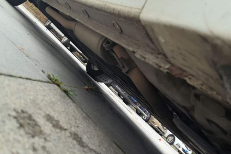Used Honda Crider 2022 180Turbo CVT Luxury Edition Right Side Sill