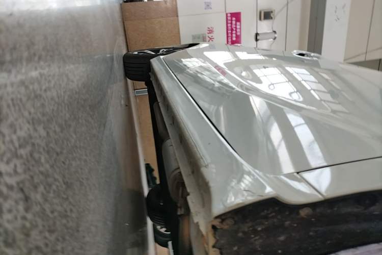 Used Honda Crider 2022 180Turbo CVT Luxury Edition Right Side Sill