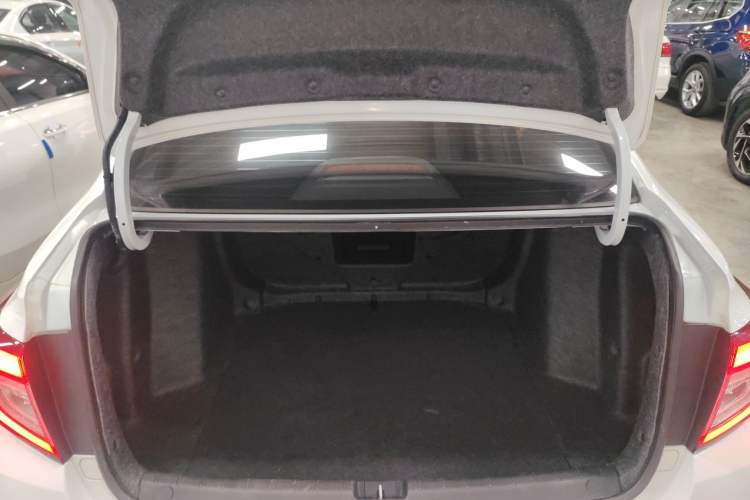 Used Honda Crider 2022 180Turbo CVT Luxury Edition Trunk