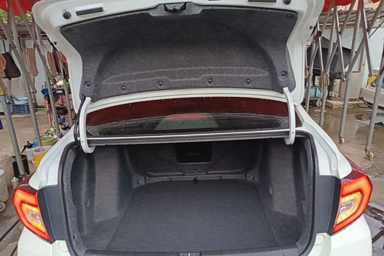 Used Honda Crider 2022 180Turbo CVT Luxury Edition Trunk