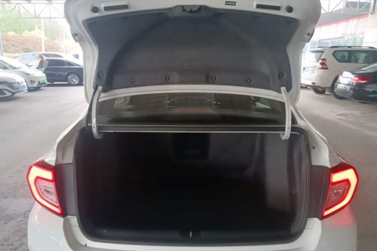 Used Honda Crider 2022 180Turbo CVT Luxury Edition Trunk