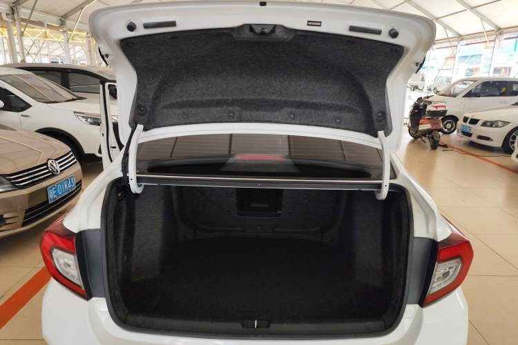 Used Honda Crider 2022 180 Turbo CVT Comfort Version Trunk