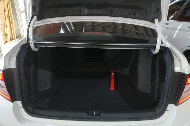 Used Honda Crider 2022 180Turbo CVT Luxury Edition Trunk