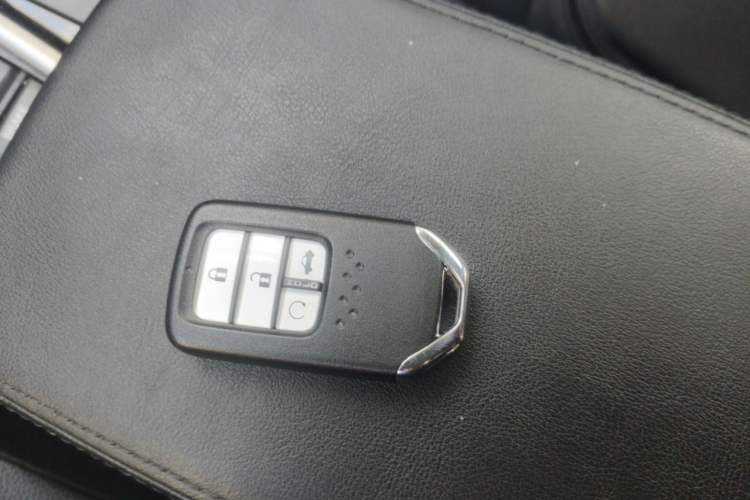 Used Honda Crider 2022 180Turbo CVT Luxury Edition Vehicle Key
