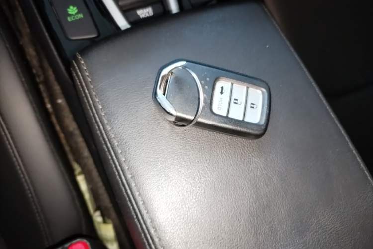 Used Honda Crider 2022 180Turbo CVT Luxury Edition Vehicle Key