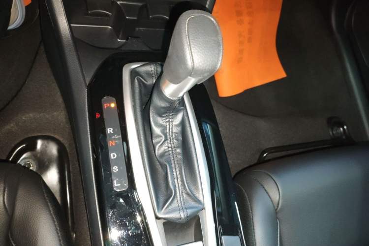Used Honda Crider 2024 180 Turbo CVT Smart Enjoyment Edition Gear Lever