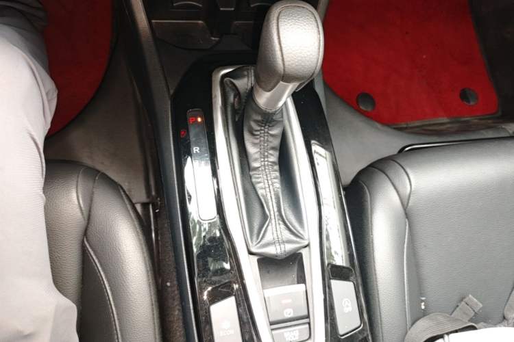 Used Honda Crider 2024 180 Turbo CVT Smart Enjoyment Edition Gear Lever