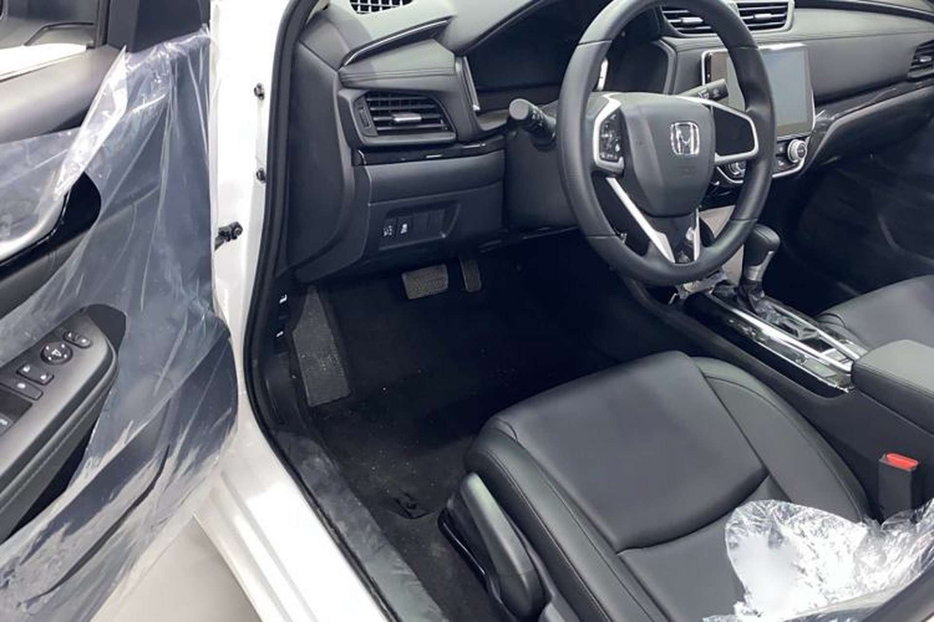 Used Honda Crider 2024 180 Turbo CVT Smart Enjoyment Edition Interior 2