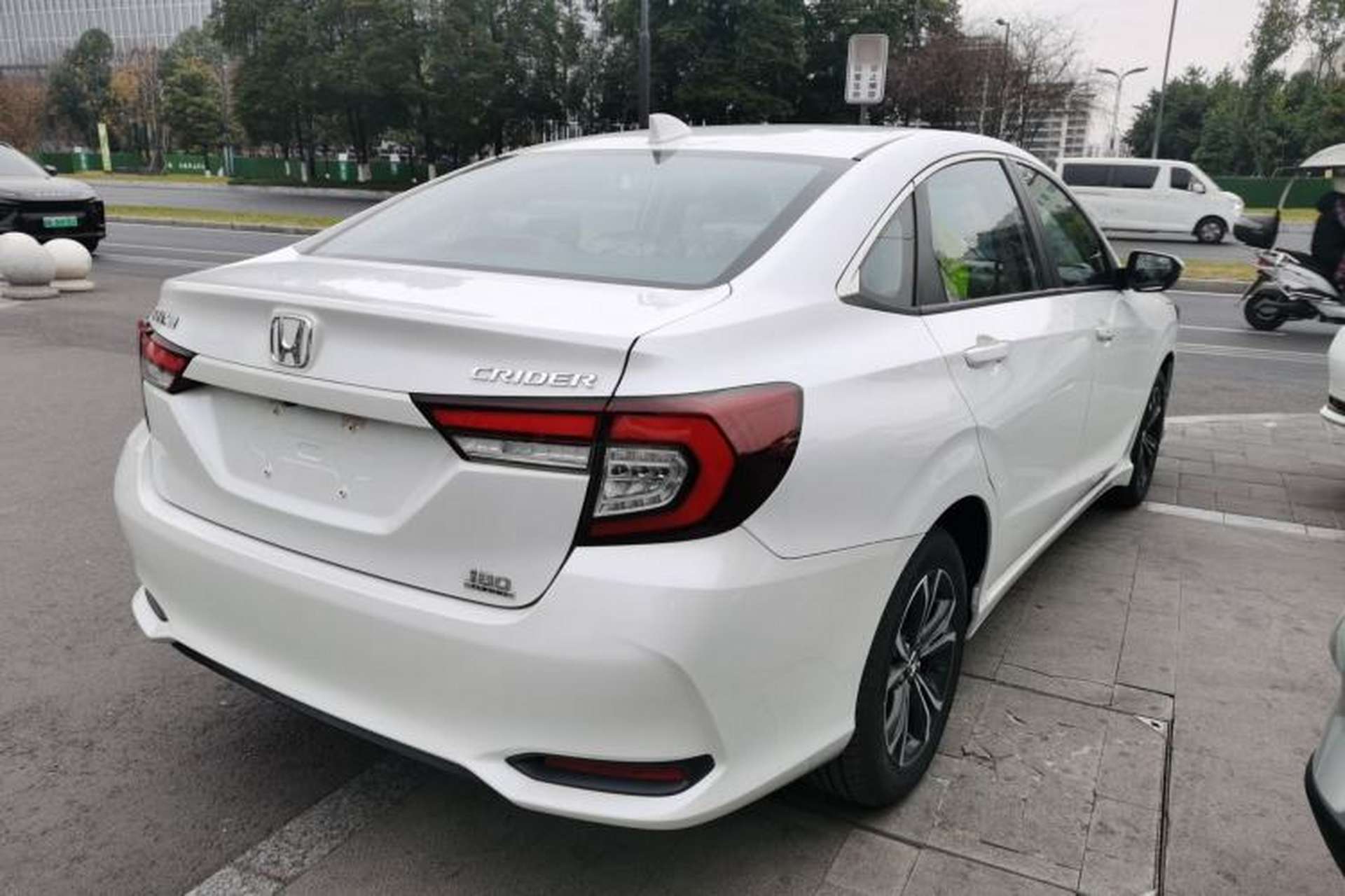Used Honda Crider 2024 180 Turbo CVT Luxury Edition Rear Right 45 Deg