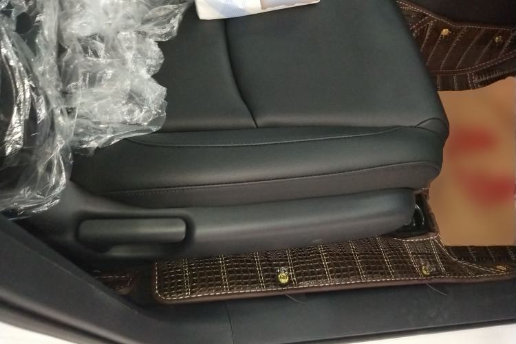 Used Honda Crider 2024 1.5L Sharp Luxury Edition Right Front Seat