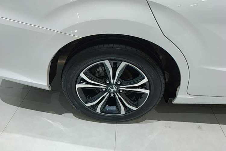 Used Honda Crider 2024 180 Turbo CVT Smart Enjoyment Edition Right Rear Wheel Hub