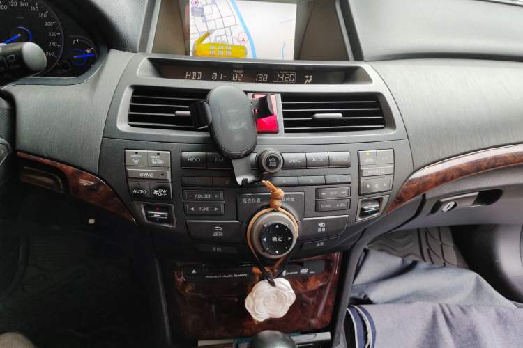 Used Honda Crosstour 2011 3.5L Flagship Edition Audio And AC Panel